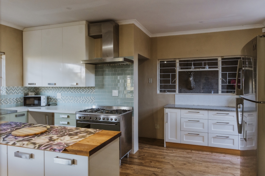 4 Bedroom Property for Sale in Buitenverwagting Western Cape